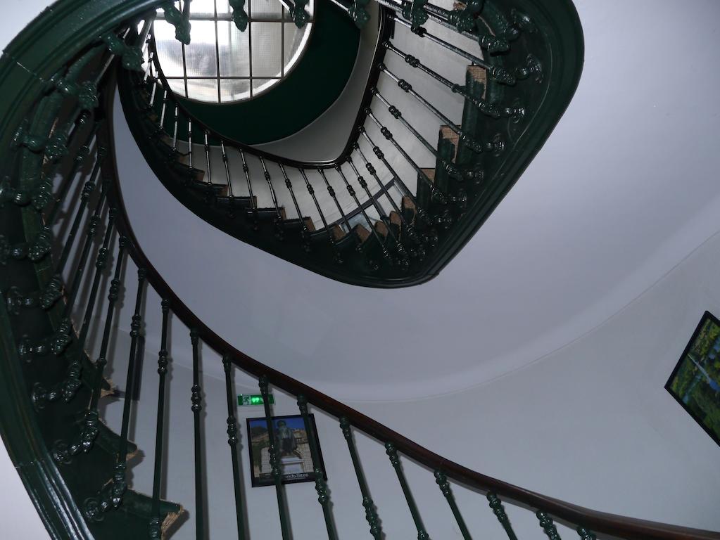 Des Ambassadeurs Hotel